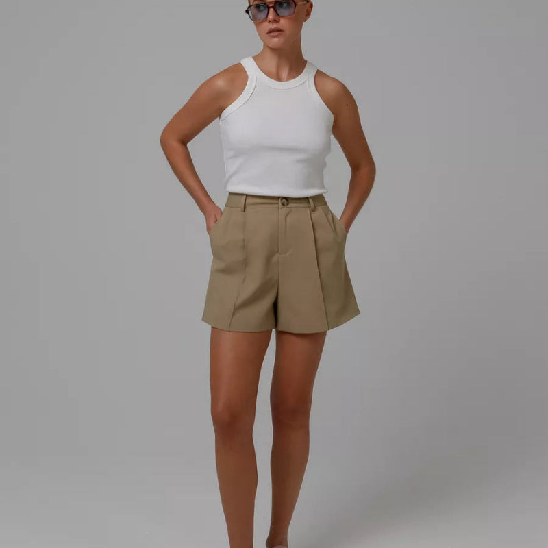 Short Alfaiataria Caqui Elegance