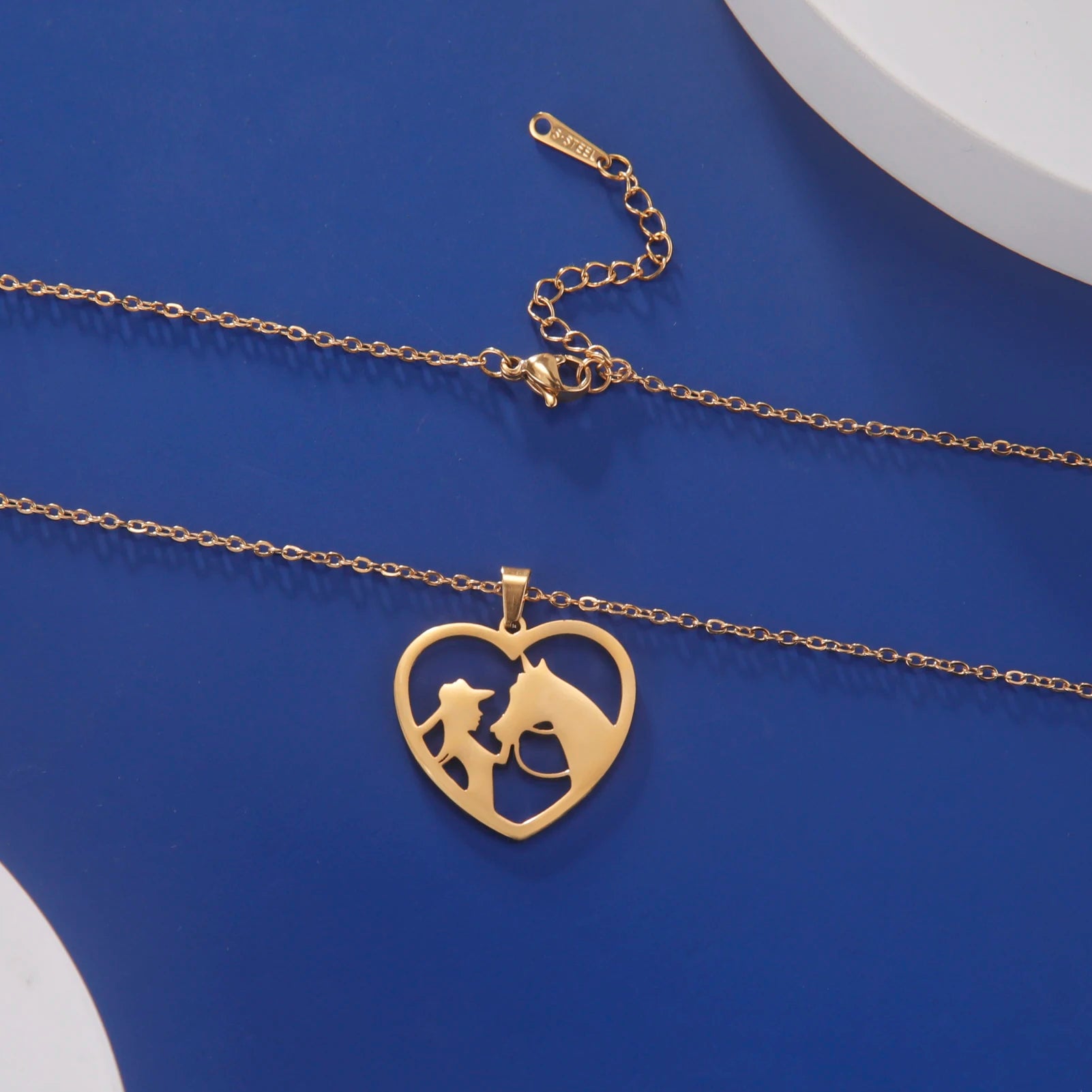 Colar Feminino Delicado e Luxuoso Lorca